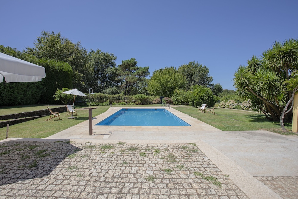 Liiiving  Caminha Countryside Pool House