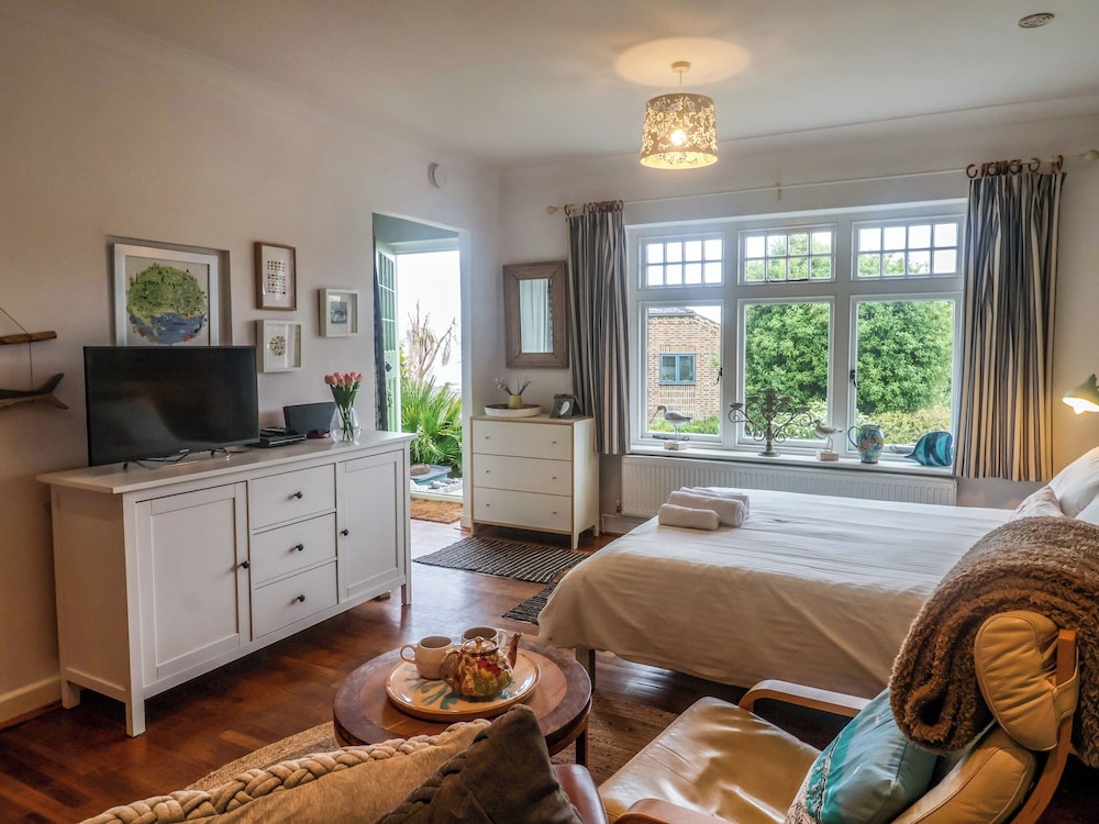 The Apartment at Queen Anne's Lodge