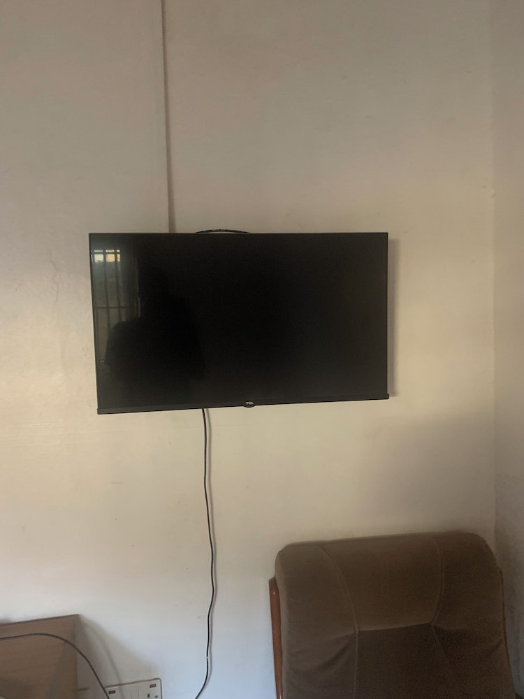 HighLander Guest House
