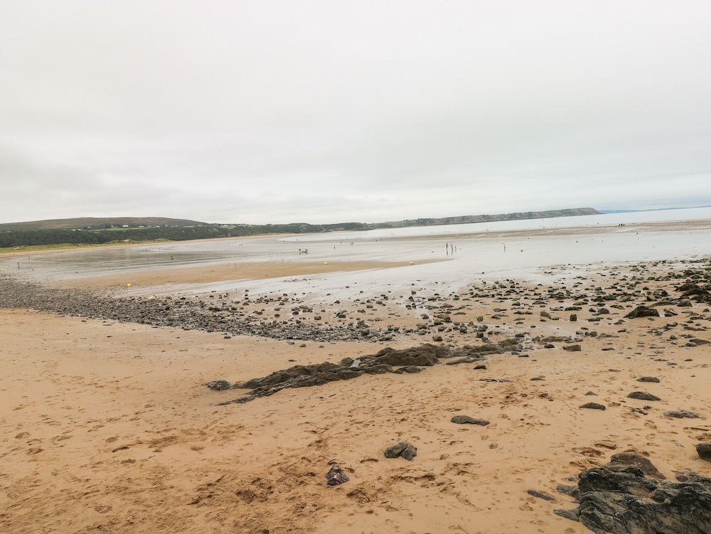 Number 6 Oxwich Leisure Park