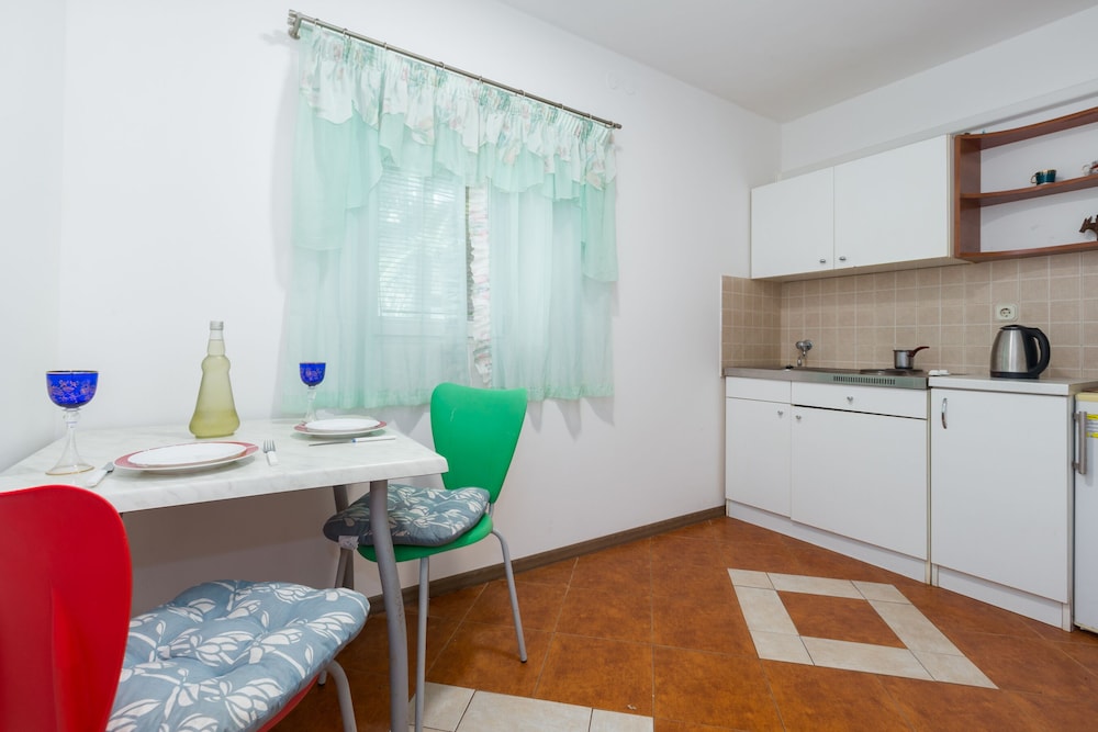 Apartment Luka 1 view 2