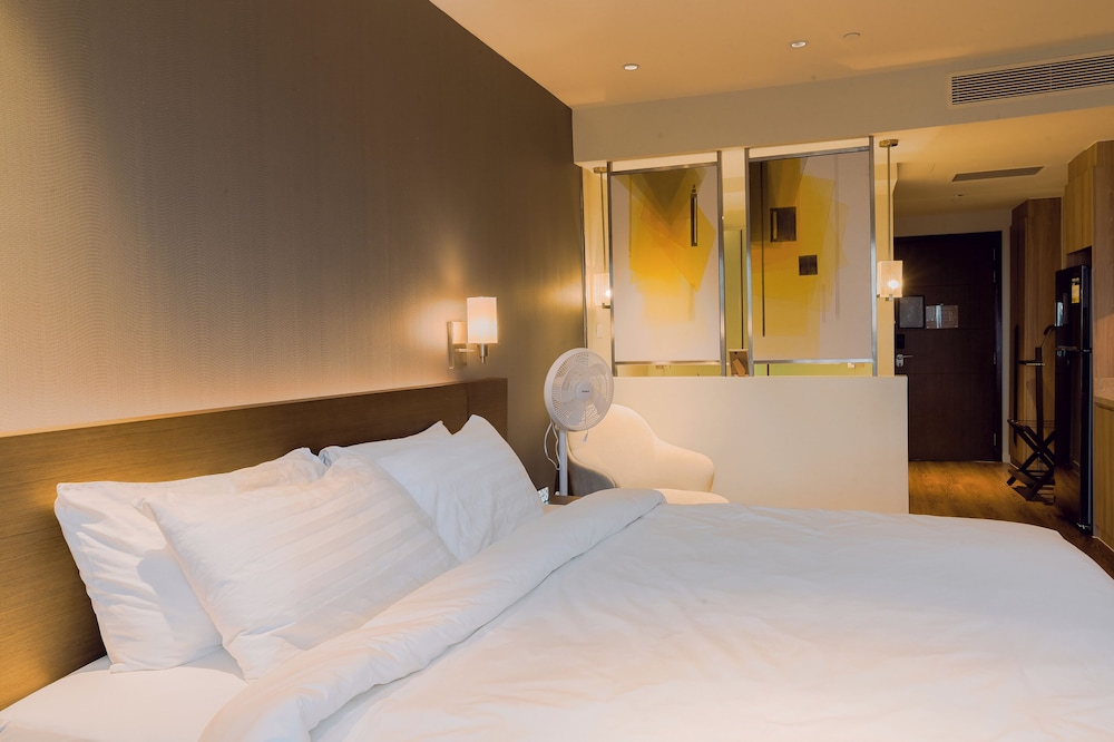 Hotel Residences at Acqua