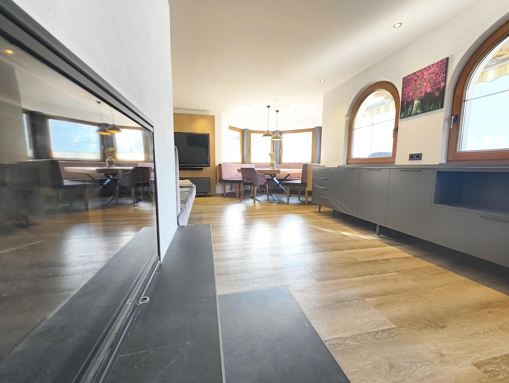 Exclusive Apartment With Garden and Whirlpool