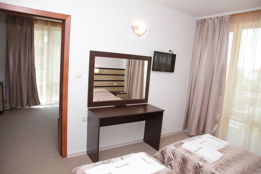 Hotel Zaara