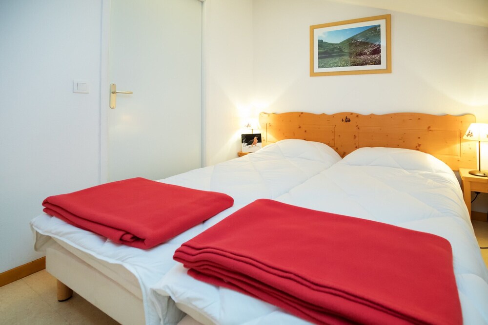 Apartment With Parking for 5 People