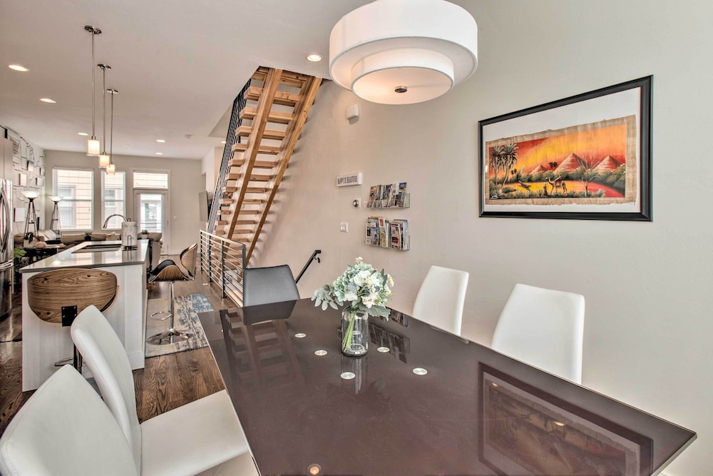 Denver Vacations - Denver Abode w/ Rooftop Deck  City Views - Property Image 12