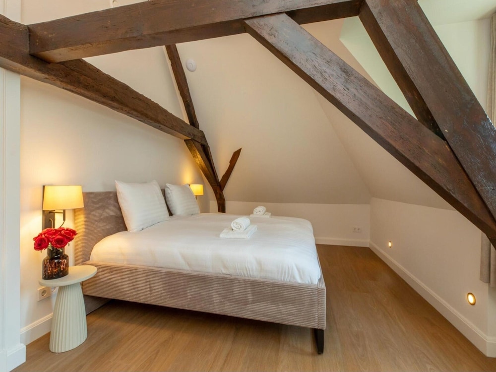 Farmhouse in Zeeland With Windmill Views