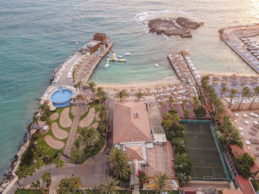 Wave 515 - Getaway Chalet at Sawary Resort Batroun