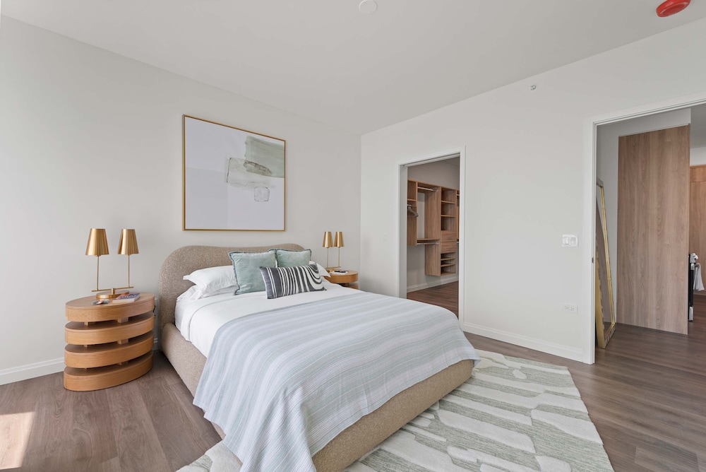 Luxe Apts Stunning Lake Views Resort Amenities