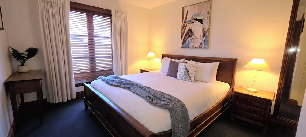 Sandstone Suites