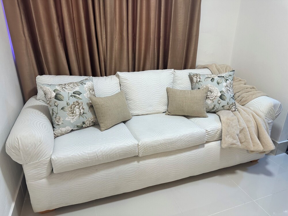 Onyx luxury rd