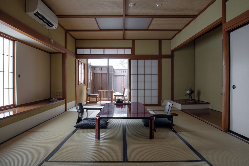 Fuefukigawa Onsen Zabou