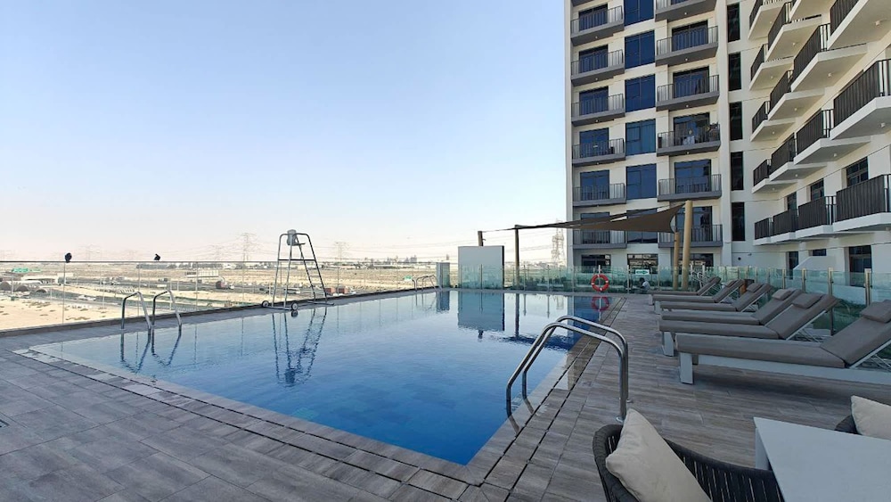 Modern and Peaceful 2 Bedroom in Amber by Azizi