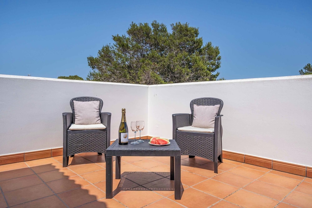 Villa Flores Blanes