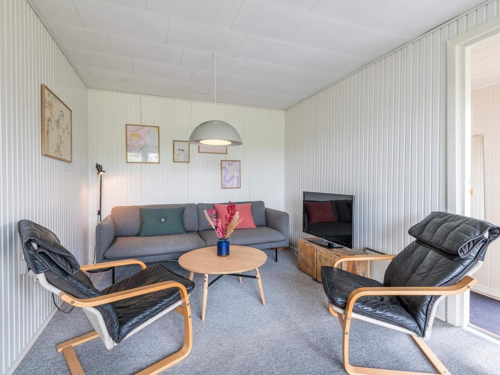 Cozy Holiday Home in Fanø near Sea view 4