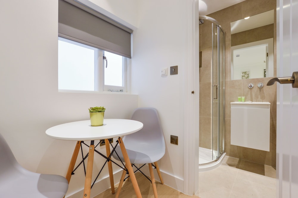 Star Street Studios by Concept Apartment