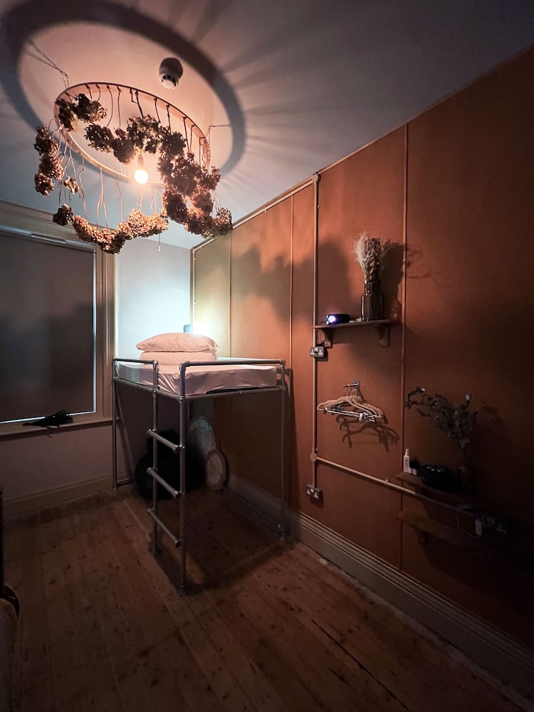 Art Hostel