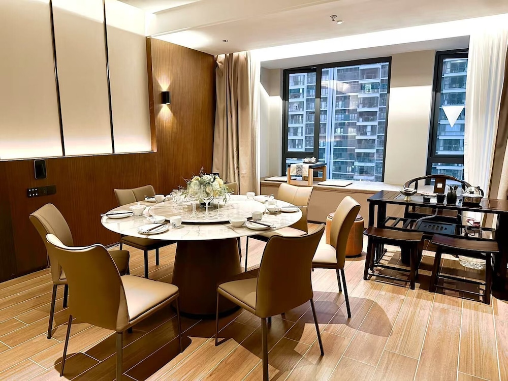 One Gem Hotel