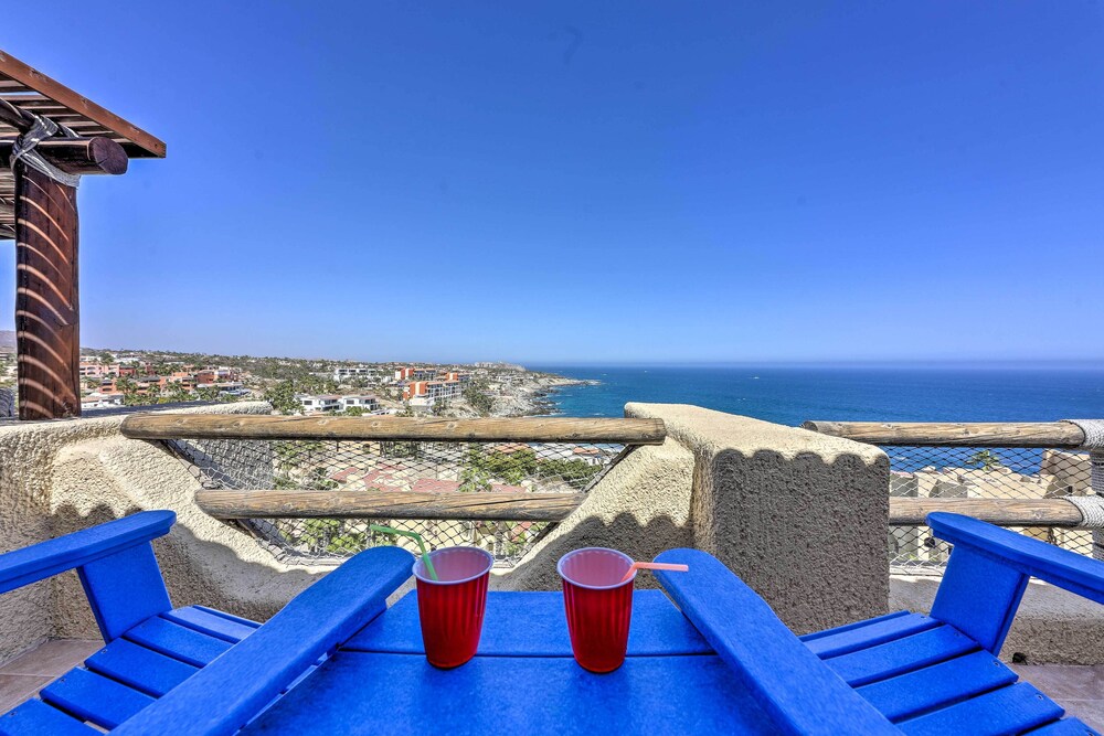Resort-style Cabo Getaway With Pools & Ocean Views view 2