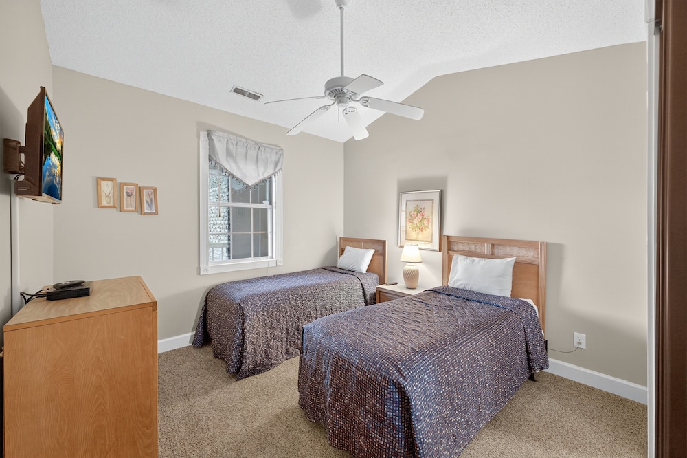 Magnolia Place 4765-303 2 Bedroom Condo
