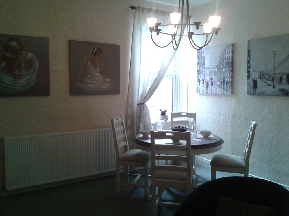 Photo 32