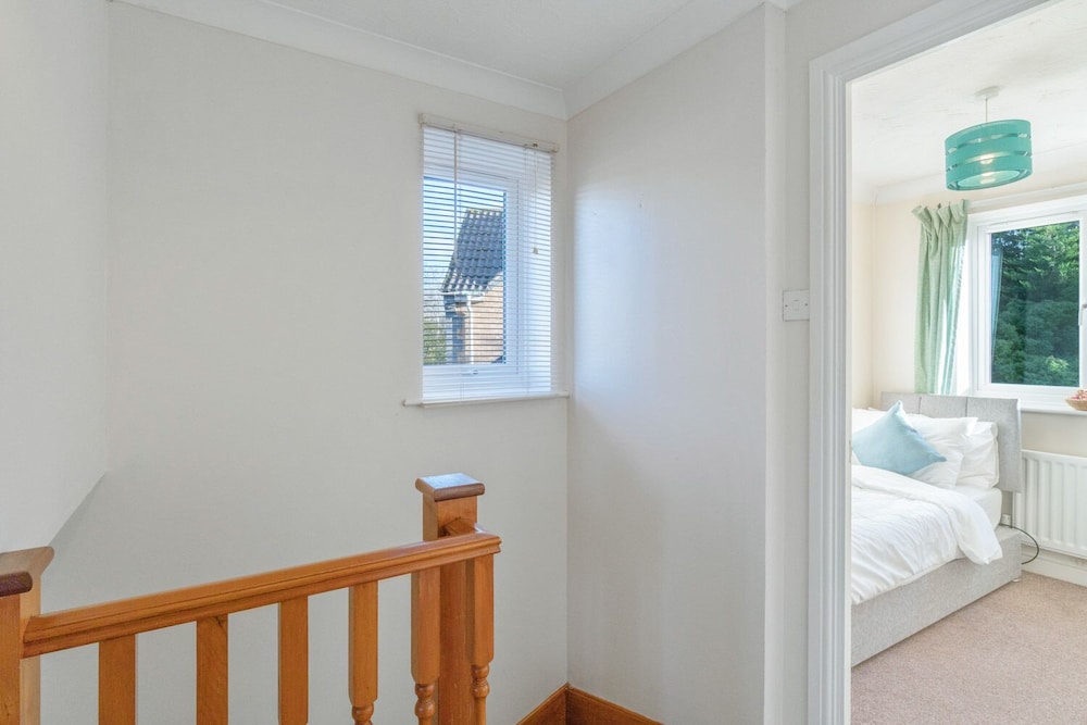 East Midlands House