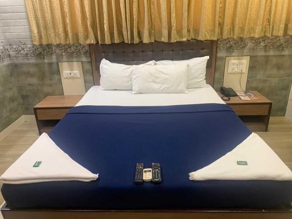 Mumbai Vacations - Hotel Royal Residency - Property Image 4