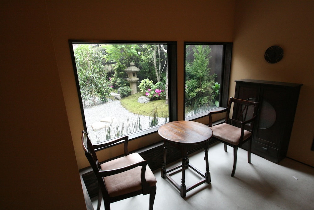 HARUYA Umekoji - Hostel