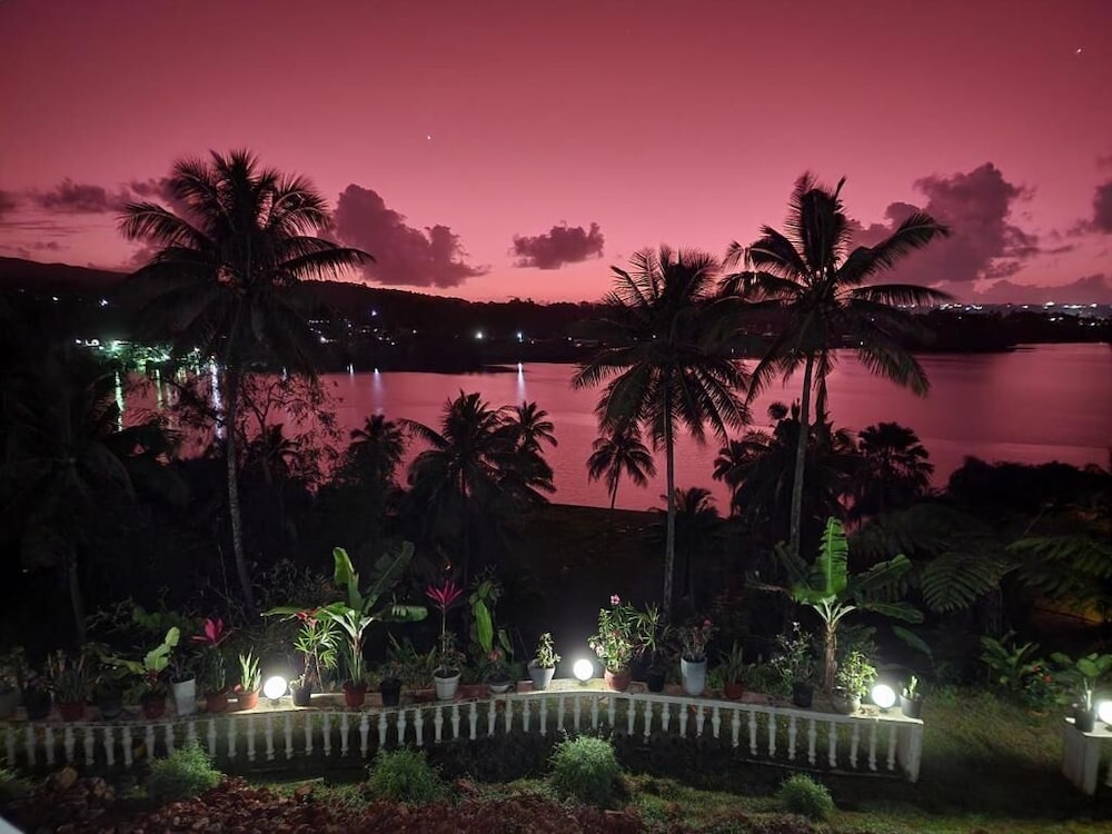 Suva Hideaway Villa