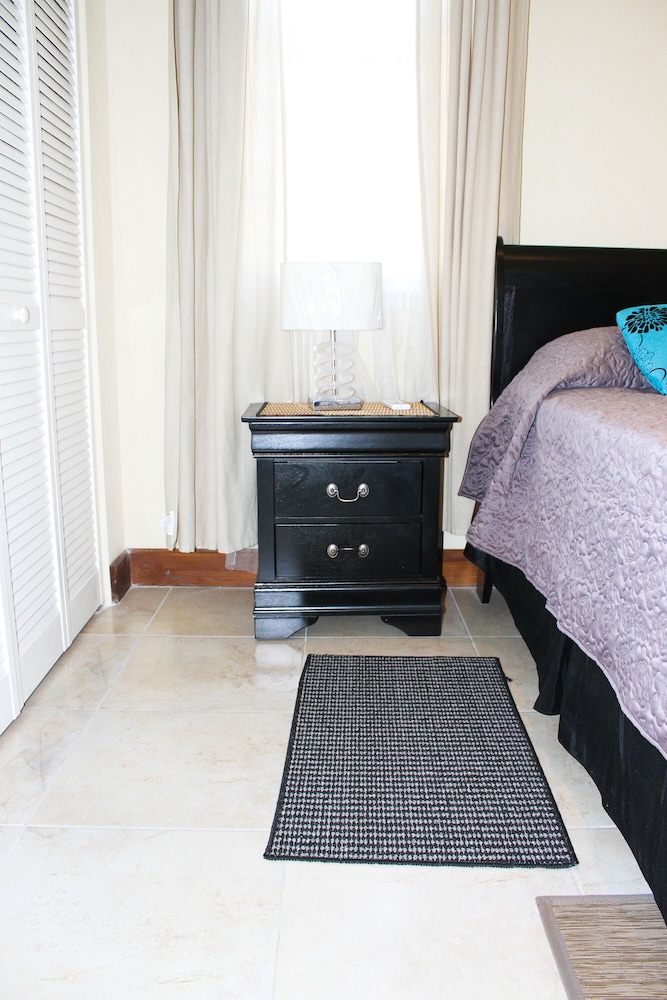 The Guest Apartments at Border Crossings view 3