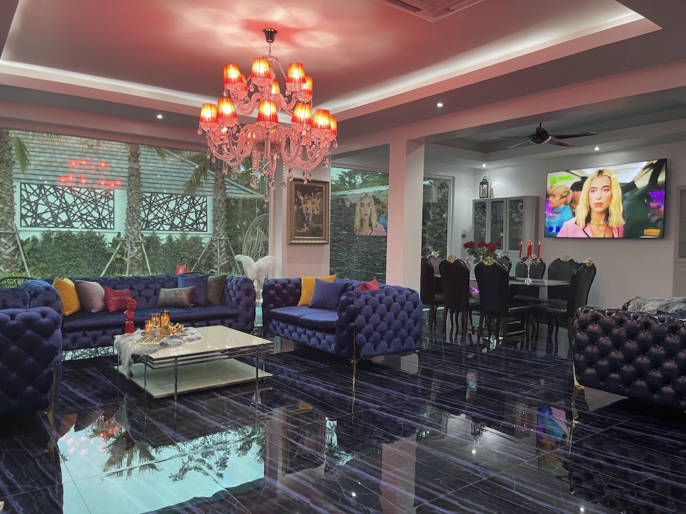Premium Pool Villas Pattaya
