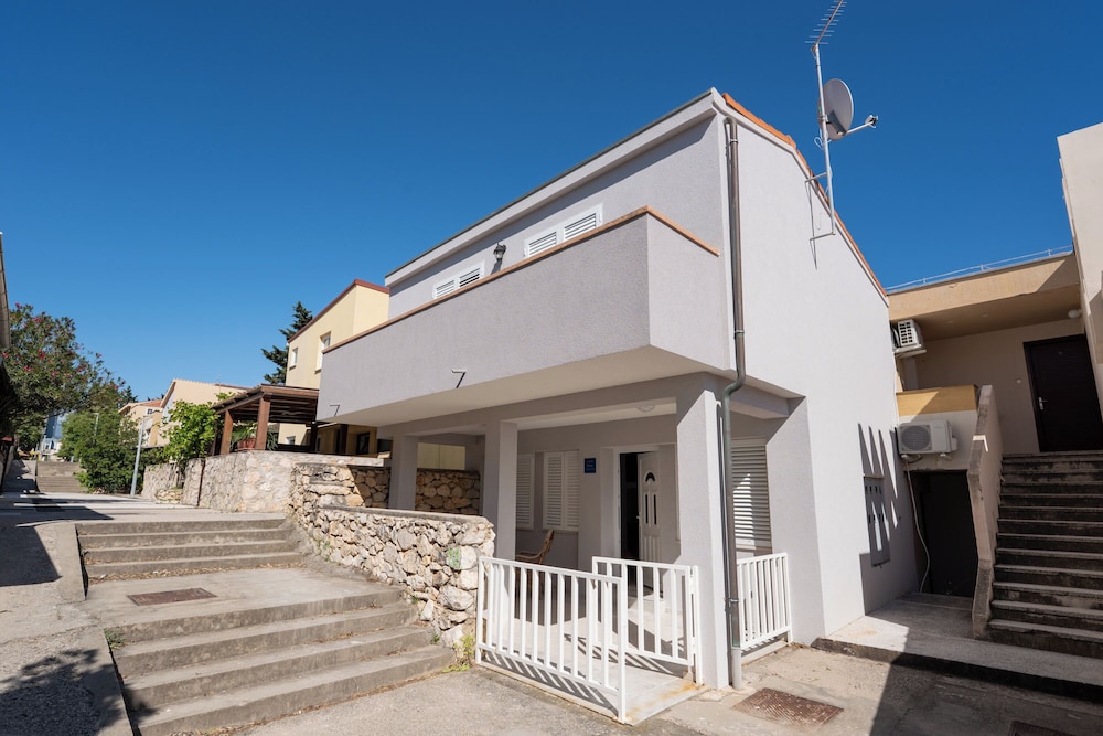 Apartments Adela III