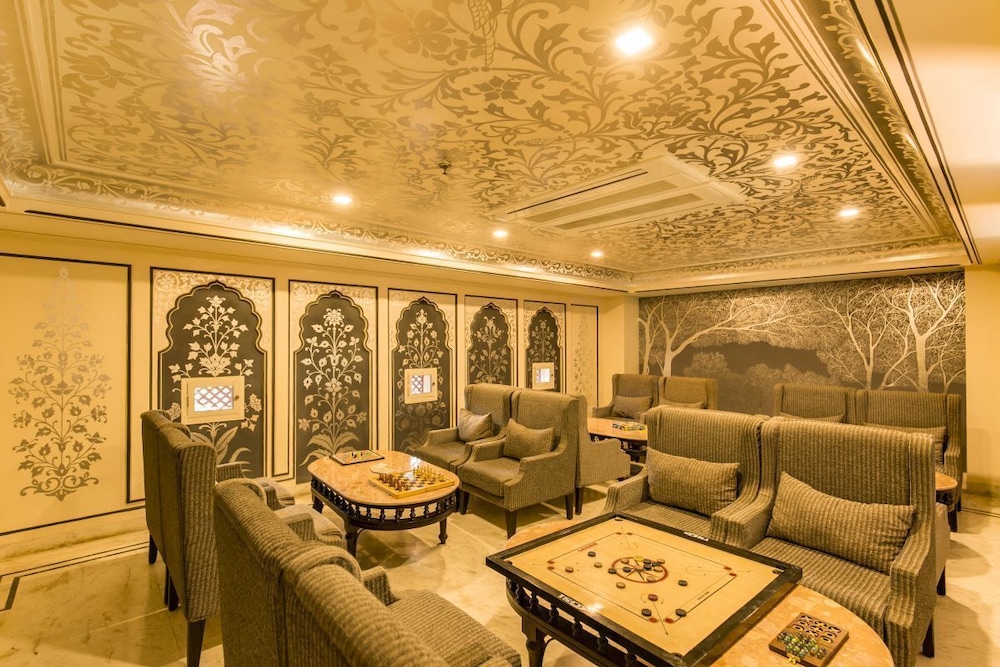Umaid Haveli - A Heritage Style Hotel & Resort