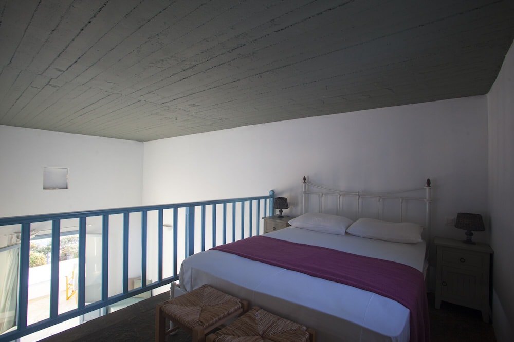 Oliaros Seaside Lodge photo 2