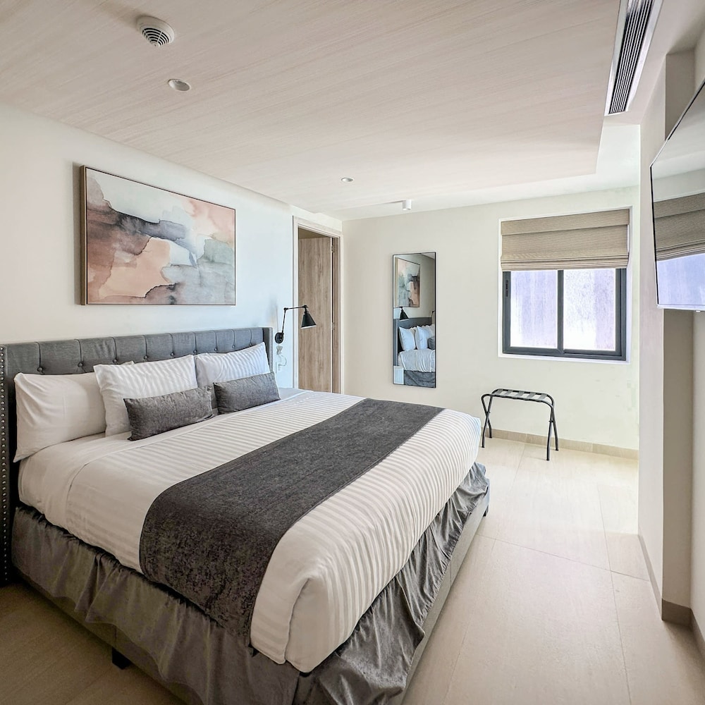 Brand-new Modern 2BR Gem on Iconic Sandy Beach