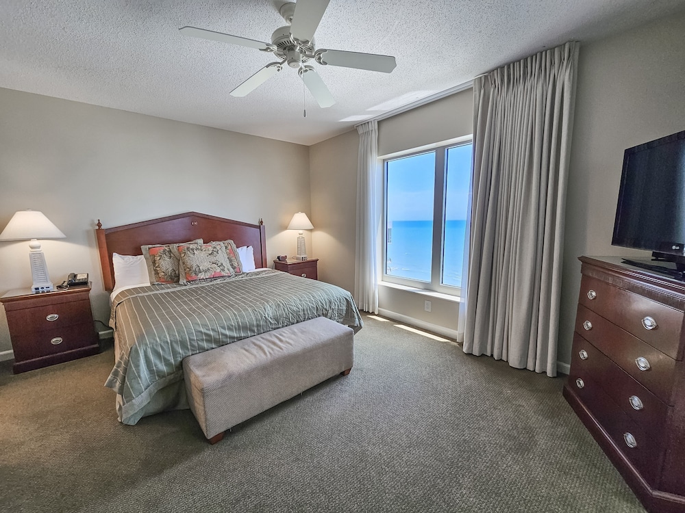 Ocean Front, 1602 Royale Palms 3 Bedroom Condo