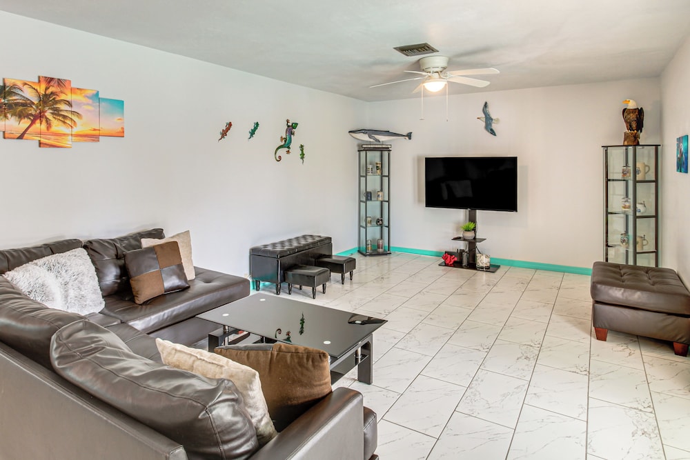 Canal-front, Pet-friendly Cape Coral Retreat!