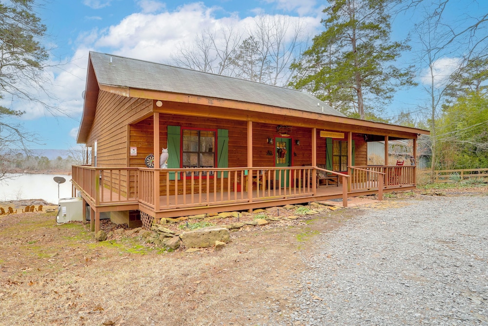 Deck & Fire Pit: Waterfront Cabin in Greers Ferry!