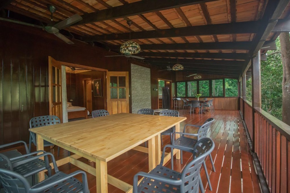 De Serenity - Exclusive Jungle Retreat