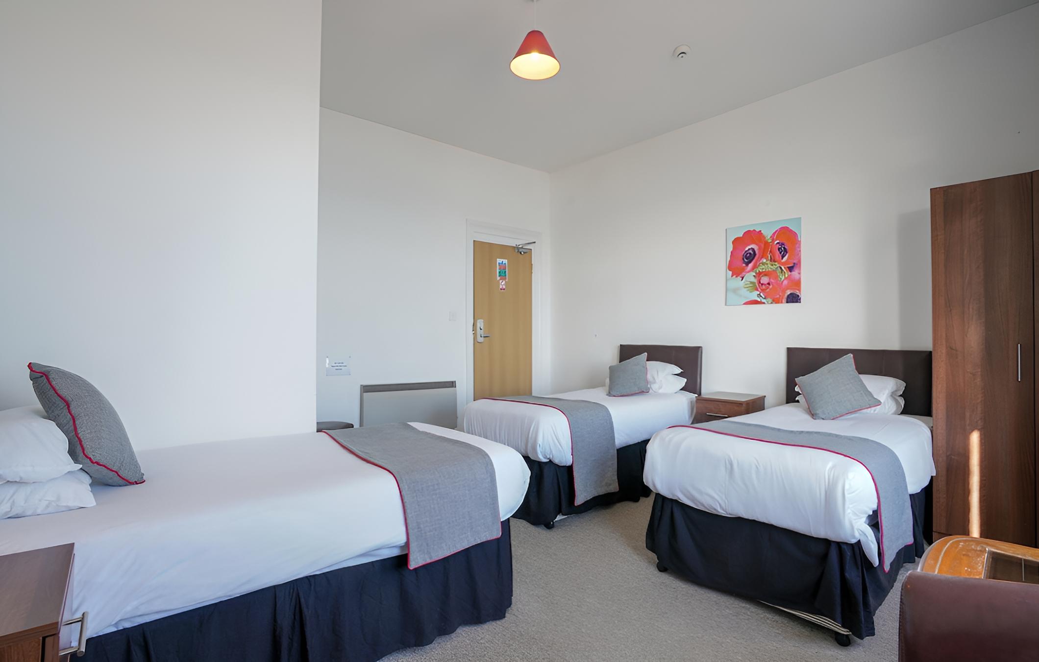 OYO Shanklin Beach Hotel