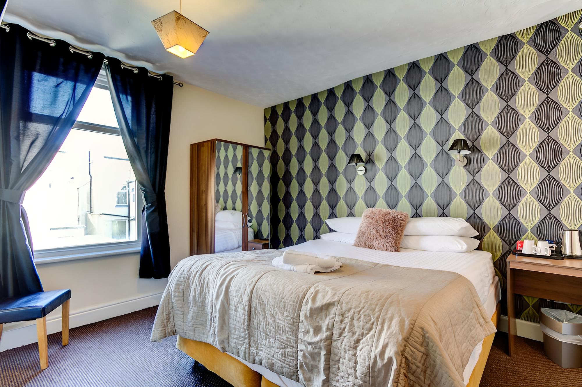 New Osborne Hotel