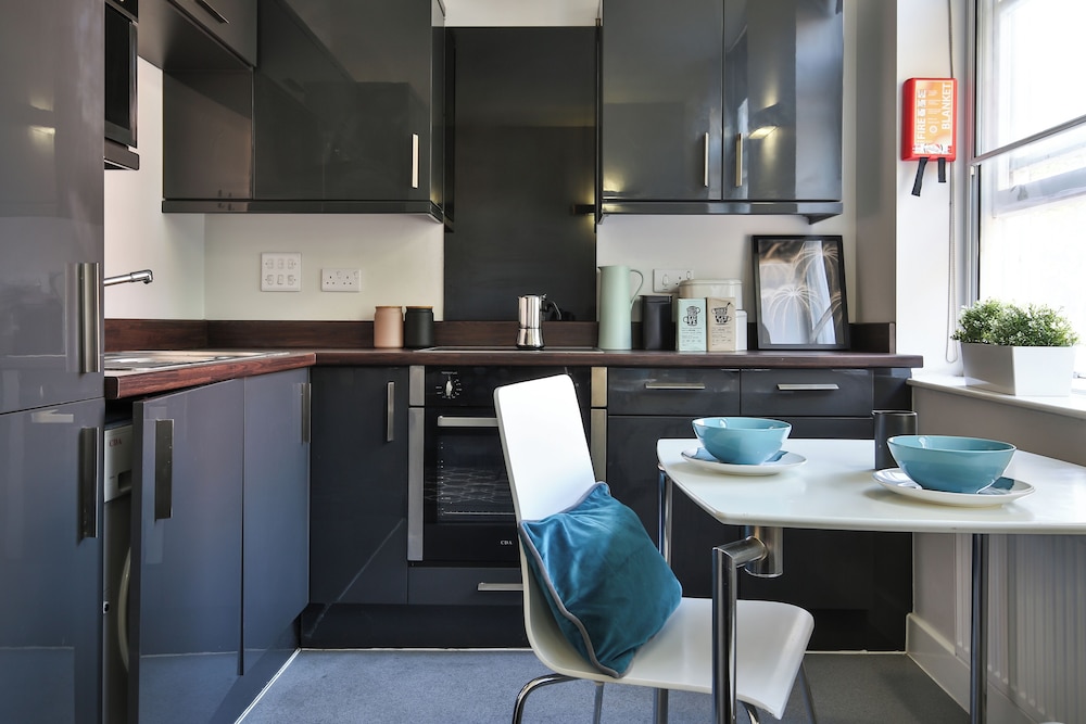 Student Only Dean Clarke Lofts