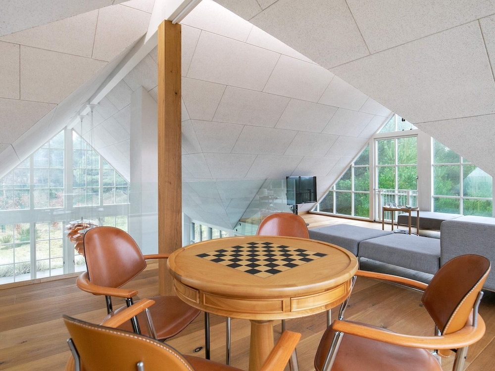 Blavand Garden Retreat: Tranquil Escape-by Traum