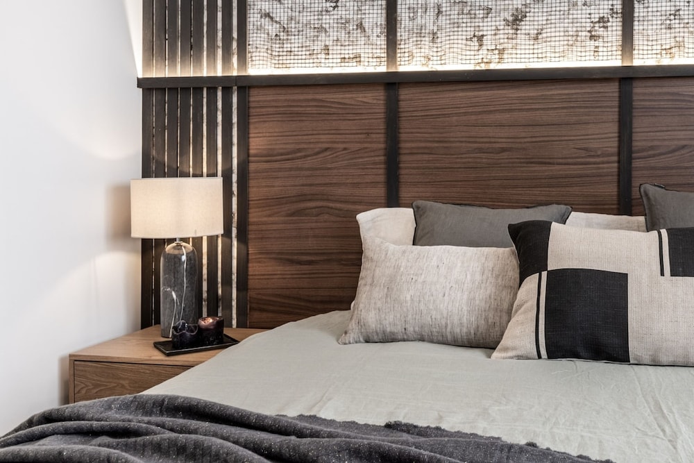 Ordino - 3 Bedrooms in Trafalgar