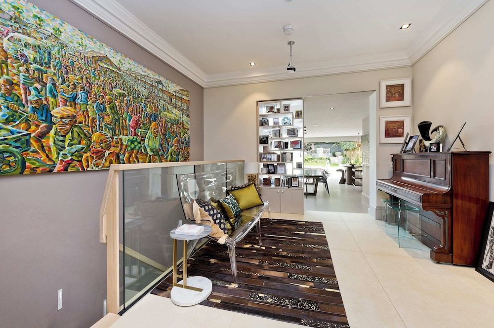 7bed Notting Hill W/garden, Games Room & Parking