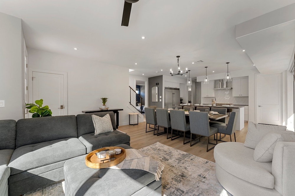 Olympic Escapes Silver 4 Bedroom Townhouse