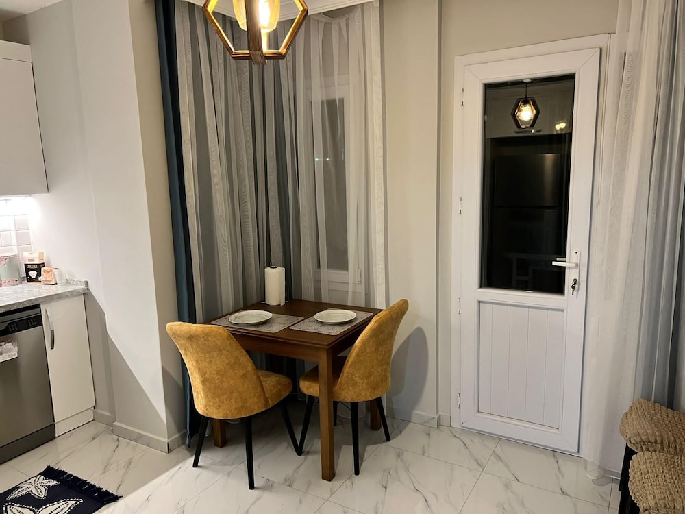 Apartment With Balcony in Seferihisar view 3