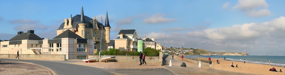 Photo 8