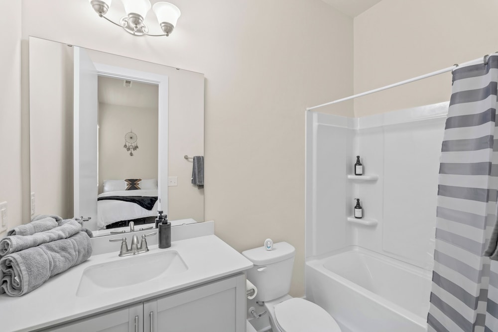 Private Haven in Charlotte- 5mins Uptown