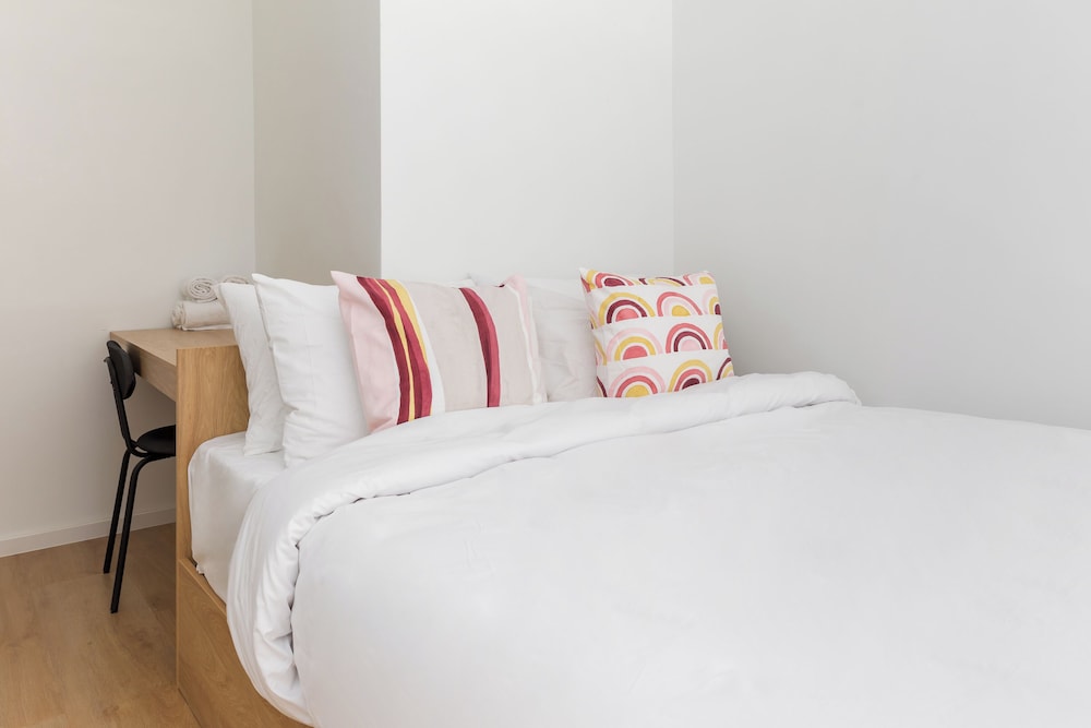 Amber Studios & Suites by halu